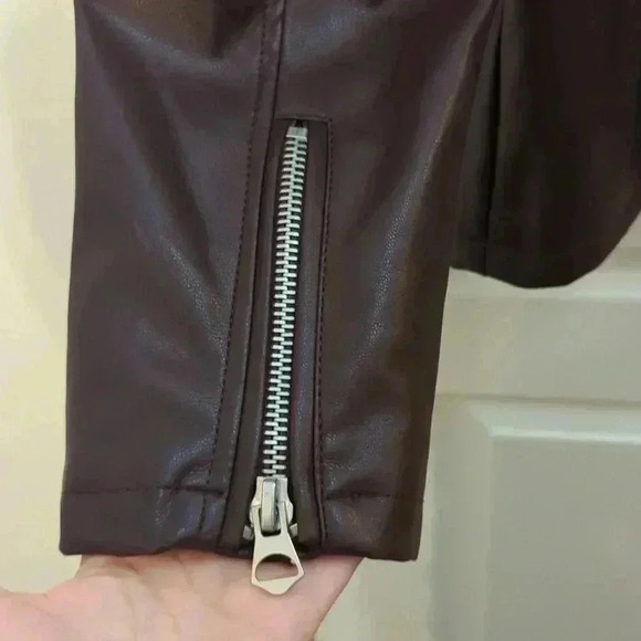 Scoop Women's Faux Leather Moto Jacket - Picture 6 of 10